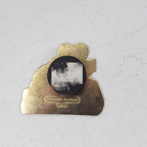 Pinnacle Designs Universal Studios Florida Magnet Kitchen Fridge Vintage - Picture 3 of 4